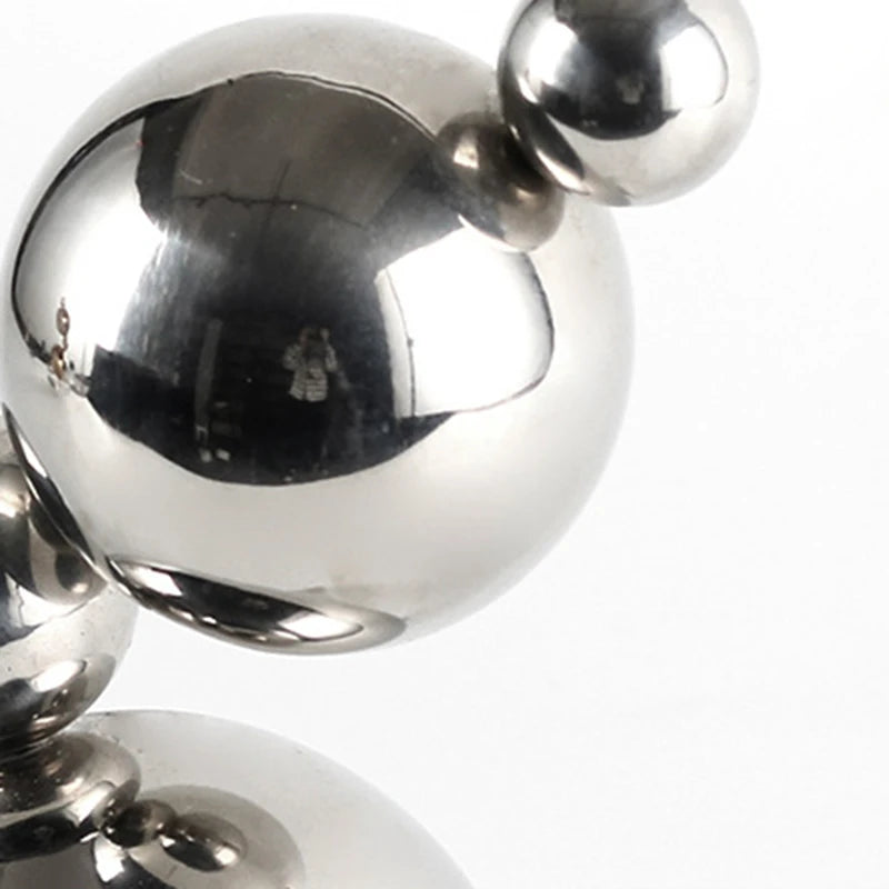 Modern Figurines Nordic Simple Creative Miniatures Elegant Aesthetic Design Figurine Luxury Household Metal Home Decoration